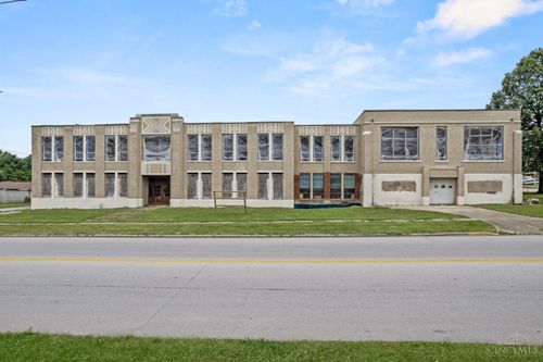 300 W State St, Georgetown, OH, 45121-1233 | Card Image