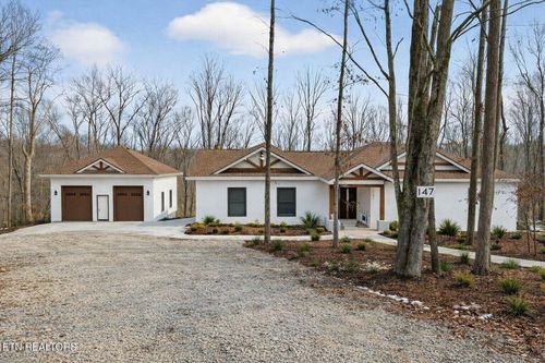 147 Dunrobin Ct, Sparta, TN, 38583-4286 | Card Image