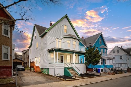 112 Ashland St, Malden, MA, 02148-7038 | Card Image