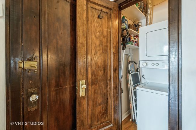 APT-3 - 2955 N Kedzie Ave, Home with 2 bedrooms, 1 bathrooms and null parking in CHICAGO IL | Image 12