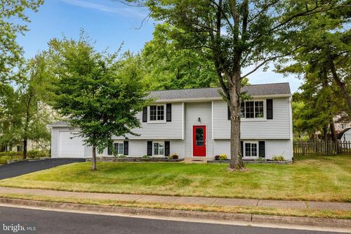 1113 Bicksler Dr, HERNDON, VA, 20170-3108 | Card Image