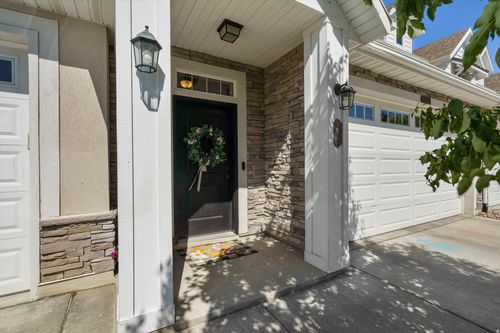 288 S 600 W, Centerville, UT, 84014-2136 | Card Image