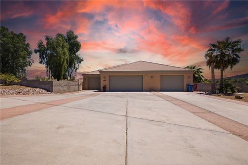 1860 Marble Canyon Dr, Bullhead City, AZ, 86442-7721 | Card Image