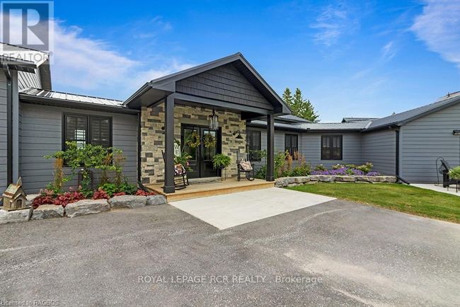 408082 Grey Road 4, House other with 3 bedrooms, 3 bathrooms and 13 parking in Maxwell ON | Image 6