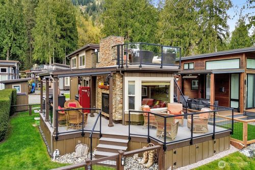 57-990 Lake Whatcom Blvd, Sedro Woolley, WA, 98284-9581 | Card Image