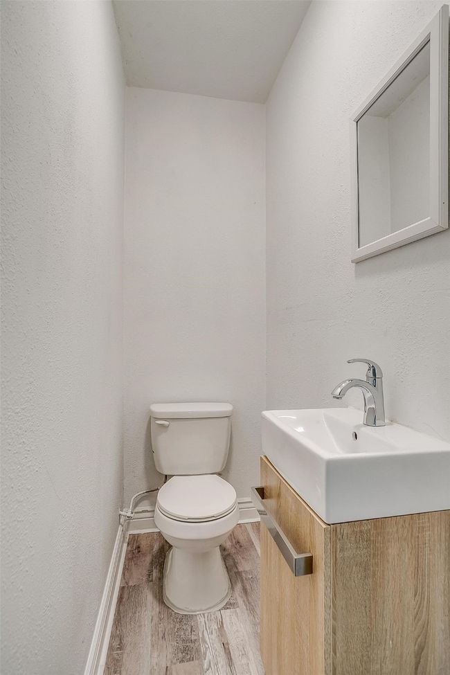 345 N Field St, House other with 2 bedrooms, 2 bathrooms and null parking in Burleson TX | Image 7