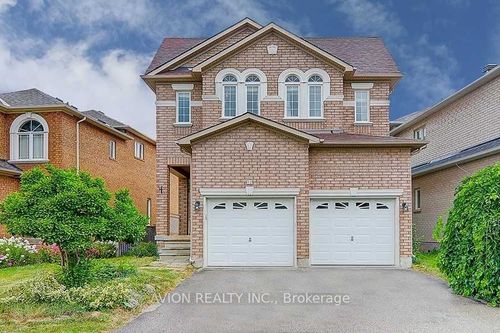 32 Manorheights St, Richmond Hill, ON, L4S2H2 | Card Image
