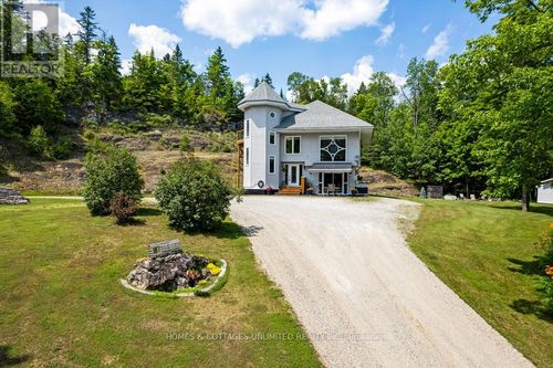 9537 509 Rd, Ompah, ON, K0H2J0 | Card Image