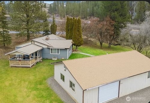 526 Greenwood Road, Kettle Falls, WA, 99141 | Card Image