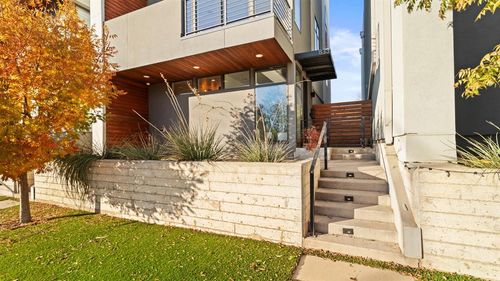 833 Nw 6th St, Oklahoma City, OK, 73106-7201 | Card Image