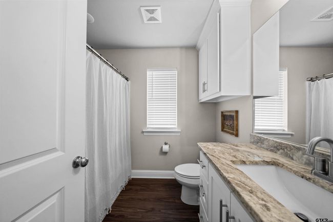 409 Meadows Ct, House other with 3 bedrooms, 3 bathrooms and null parking in Chandler TX | Image 35
