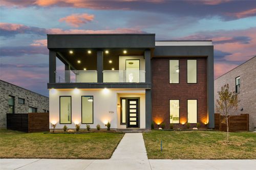 9726 Sunset Dr, Frisco, TX, 75033-3779 | Card Image