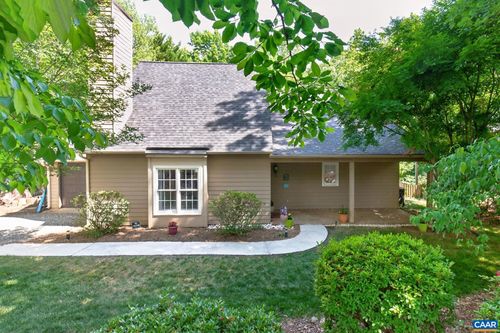 305 Starcrest Rd, CHARLOTTESVILLE, VA, 22902-7288 | Card Image