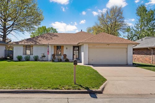 1510 W Lindberg Street, Springfield, MO, 65807 | Card Image