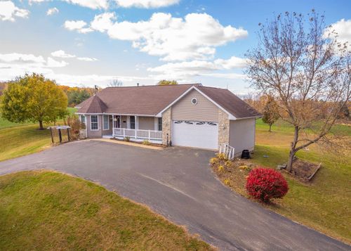 22782A Short Rd, LANARK, IL, 61046 | Card Image