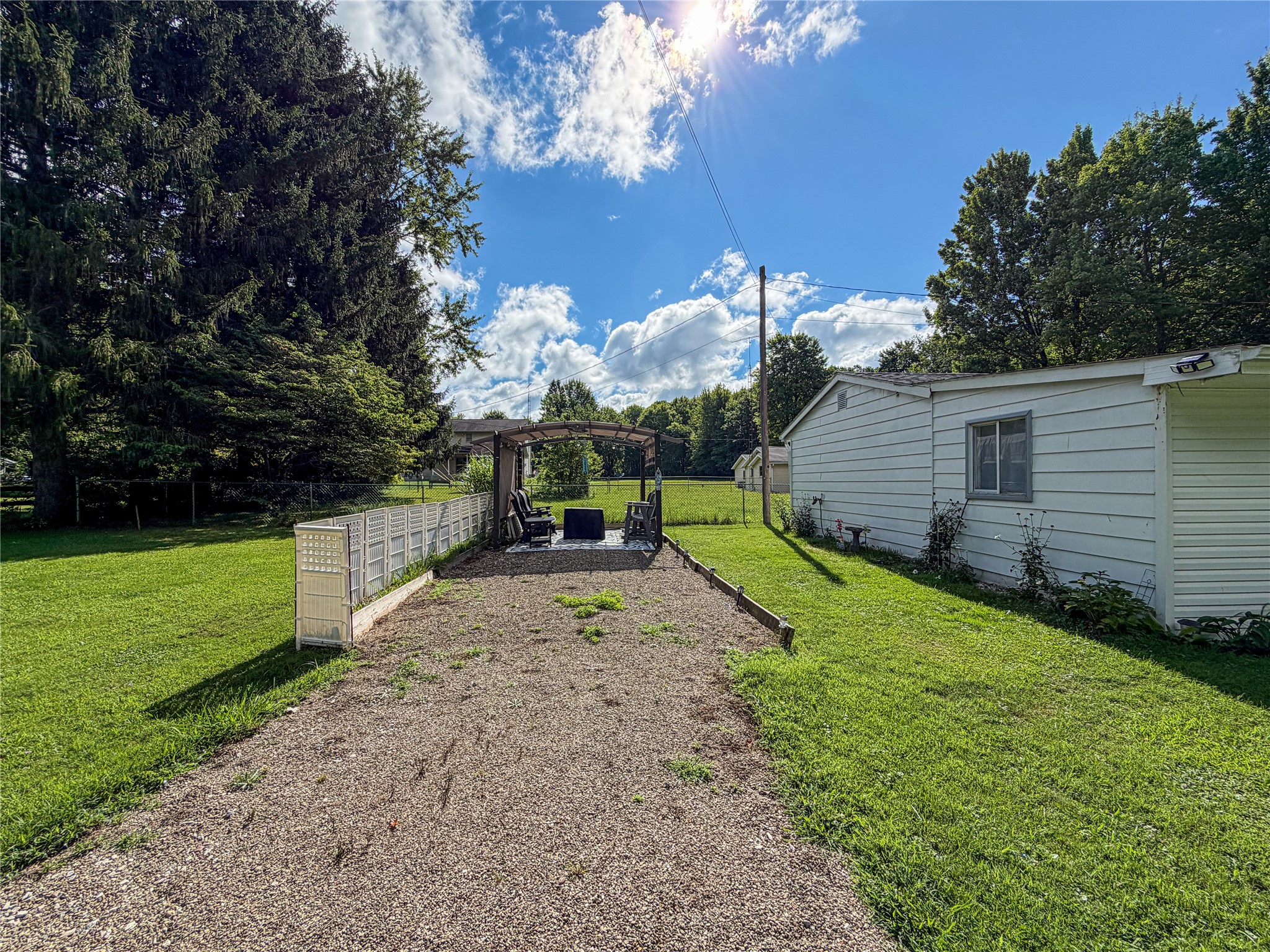 Residential in Espyville 4