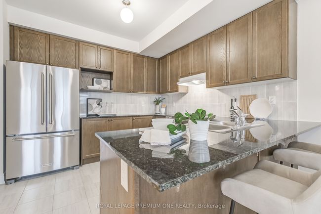 128 Thule St, House attached with 3 bedrooms, 3 bathrooms and 1 parking in Vaughan ON | Image 16