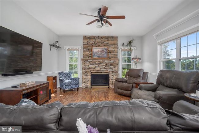 3335 Eclipse Dr, House other with 6 bedrooms, 4 bathrooms and null parking in JEFFERSON MD | Image 25