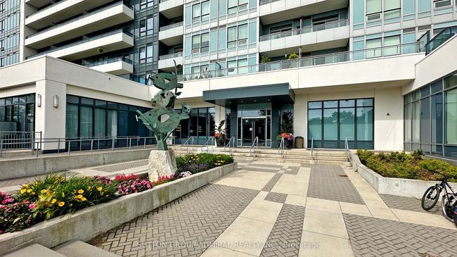 812 - 7890 Bathurst St, Condo with 1 bedrooms, 1 bathrooms and 1 parking in Thornhill ON | Image 6