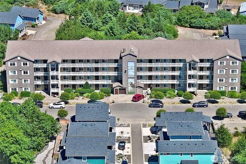 unit-305-262 Oyhut Bay Blvd Sw, Ocean Shores, WA, 98569-5008 | Card Image