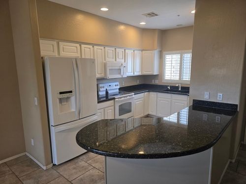 unit-7-16450 E Avenue Of The Fountains, Fountain Hills, AZ, 85268-8426 | Card Image