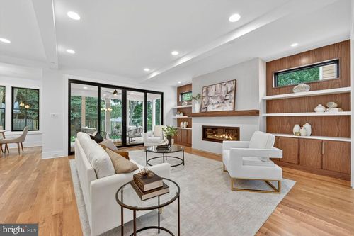 4812 Chevy Chase Blvd, CHEVY CHASE, MD, 20815-5340 | Card Image