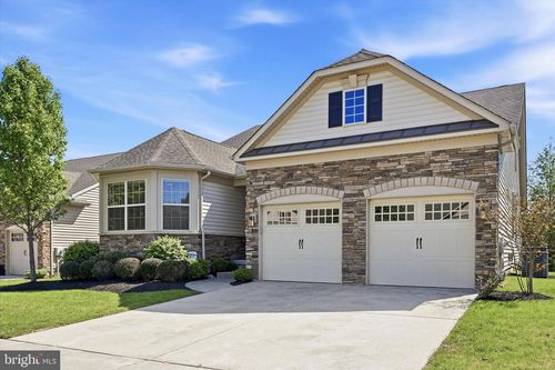 6 Leonardo Ln, WEST BERLIN, NJ, 08091-2724 | Card Image