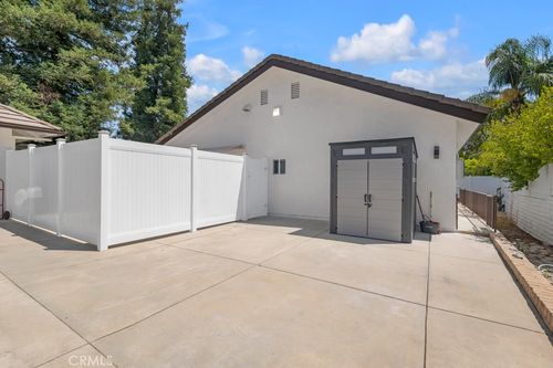 19104 Blackhawk St, Porter Ranch, CA, 91326-3403 | Card Image