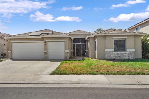 10689 Wellington Circle, Stockton, CA, 95209 | Card Image