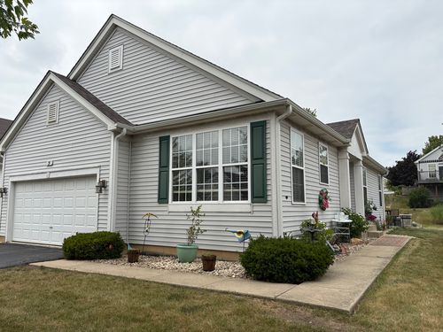 5 E Hague Dr, Antioch, IL, 60002-2636 | Card Image