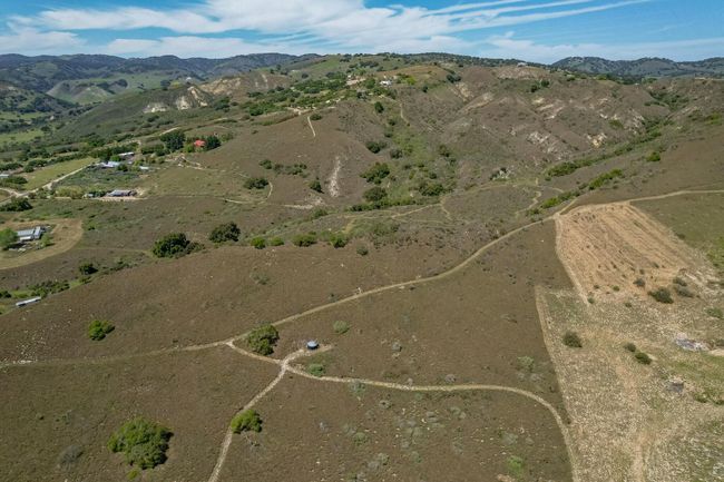 655 Bobcat Springs Rd, House other with 2 bedrooms, 2 bathrooms and null parking in Buellton CA | Image 31