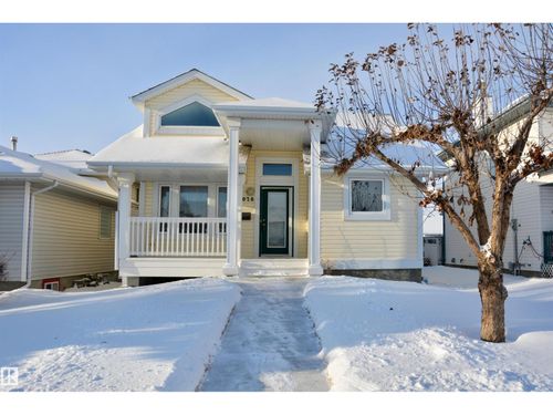 {{alt}} | Card Image