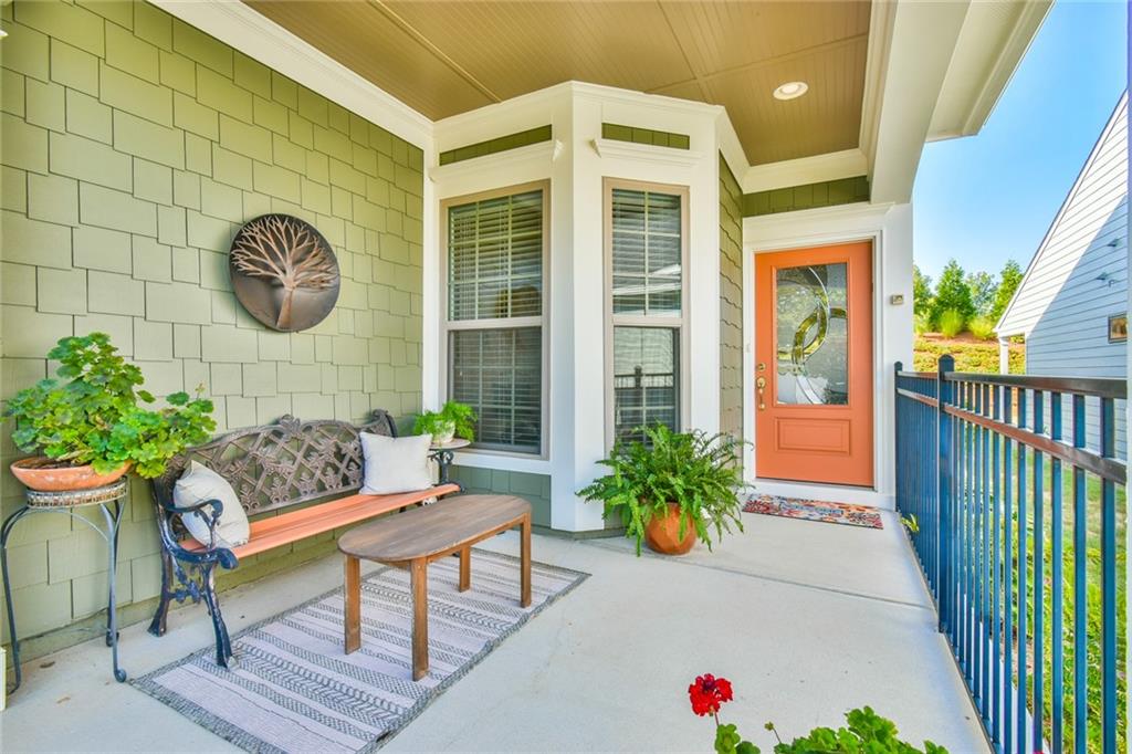 Tisbury Ct, Hoschton, GA 30548