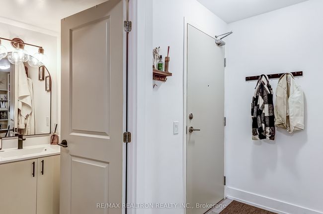 305 - 1215 Bayly St, Condo with 2 bedrooms, 1 bathrooms and null parking in Pickering ON | Image 10