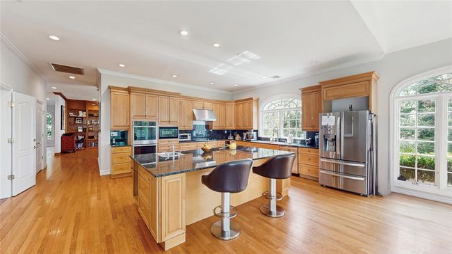 406 Duck Pond Rd, House other with 6 bedrooms, 6 bathrooms and null parking in Locust Valley NY | Image 7