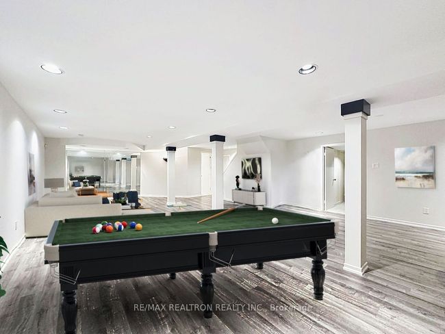 17 Colvin Cres, House other with 5 bedrooms, 4 bathrooms and 3 parking in Thornhill ON | Image 40