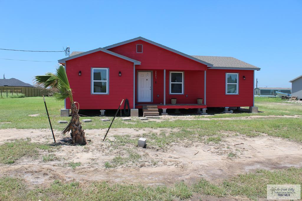 Residential in Los Fresnos