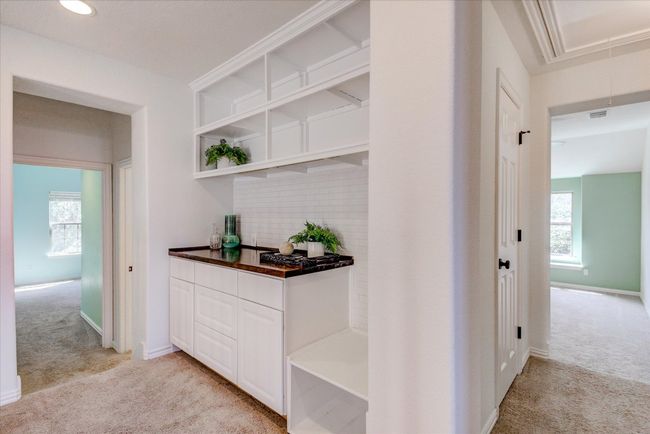 22020 Verbena Pkwy, House other with 5 bedrooms, 4 bathrooms and 3 parking in Spicewood TX | Image 20