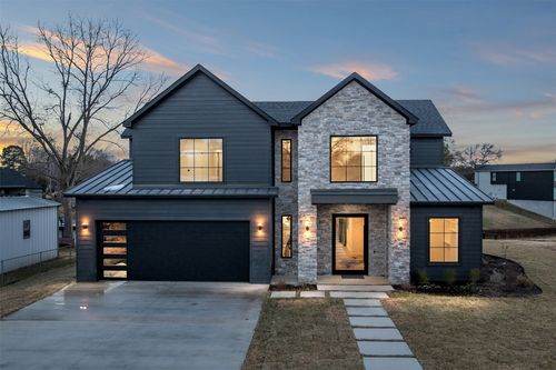 217 Autumn Wood Trl, Gun Barrel City, TX, 75156-4221 | Card Image