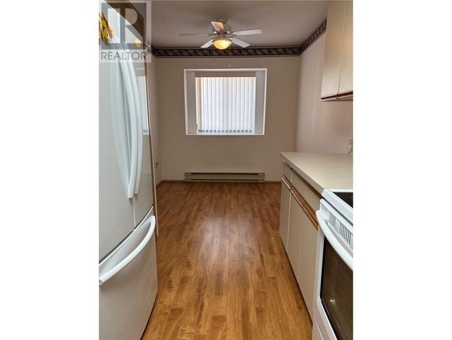 2 - 815 11 Th Ave, Townhouse with 2 bedrooms, 2 bathrooms and 2 parking in Keremeos BC | Image 16
