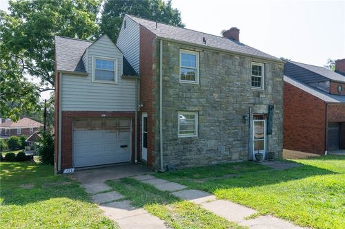 772 Scott Rd, Mt. Lebanon, PA, 15228-2438 | Card Image