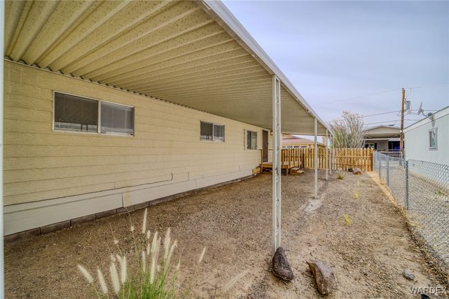 Side of Structure | Image 7
