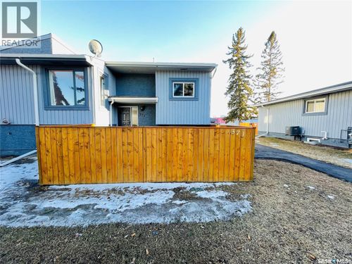 371 Fines Dr, Regina, SK, S4N5T3 | Card Image