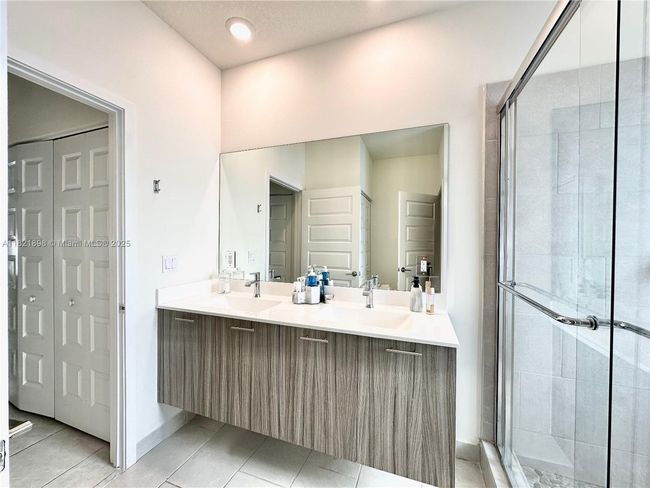 APT-204 - 8301 Nw 41 St St, Condo with 2 bedrooms, 3 bathrooms and null parking in Doral FL | Image 12