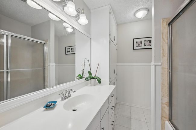 501 Cortes St, House other with 5 bedrooms, 3 bathrooms and null parking in Krugerville TX | Image 11