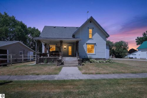 204 S Hodges, Perrinton, MI, 48871-5101 | Card Image