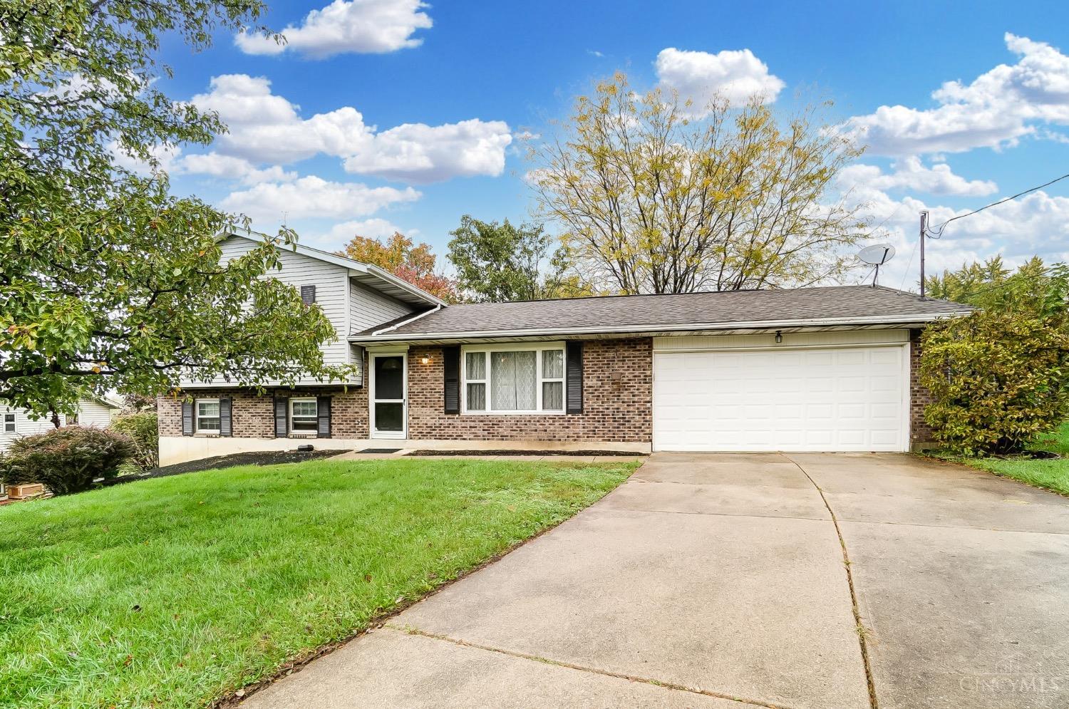Varsity Ct, Fairfield, OH 45014