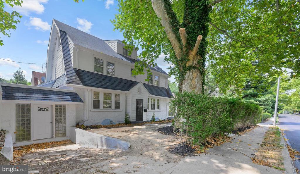 Conshohocken State Rd, Bala Cynwyd, PA 19004