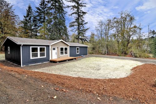 180 W Artesian Dr, Shelton, WA, 98584-7857 | Card Image