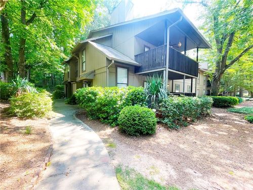 1002 Cumberland Ct Se, Smyrna, GA, 30080-8654 | Card Image